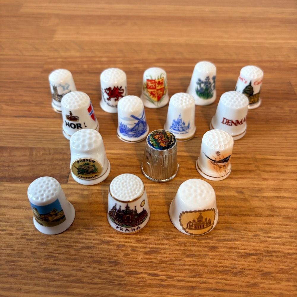Vintage Thimble Collection 15 Piece Travel Souvenir Non USA Countries Europe